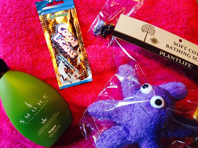 I love my fans, thank you for the hemp tanning lotion, lavender bath scrubbie, and gauges. You are awesome<a href="/tag/brohoe"class="tags"><span>#brohoe</span></a>