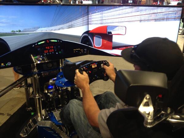 BuddyRiceRacing's tweet image. Used the @VRXsimulators today at Sema today in the @RePlayXD booth. Very cool unit.