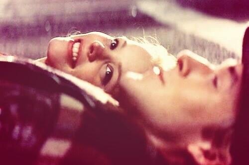 VictoriaLee_xo's tweet photo. In love with this picture #truelove #thenotebook #beautiful http://t.co/UgMkH8zGHx