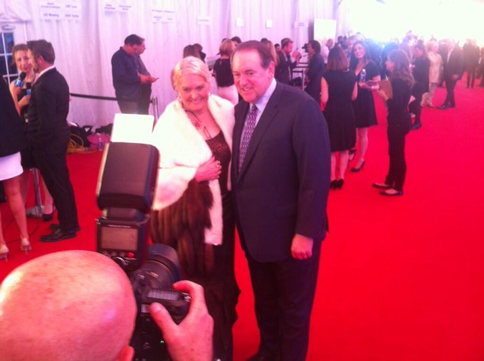 Ran into @MikeHuckabeeNH on the @CountryMusic award red carpet what do u think about the show so far