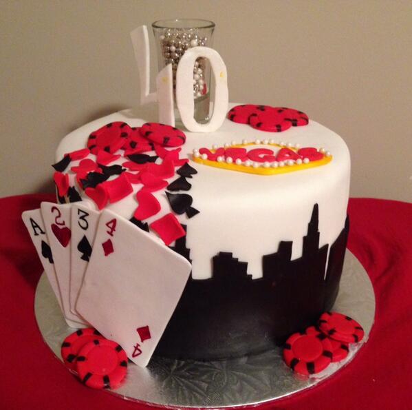 GloriousCakes's tweet photo. Vegas themed cake http://t.co/vckRs86nh6