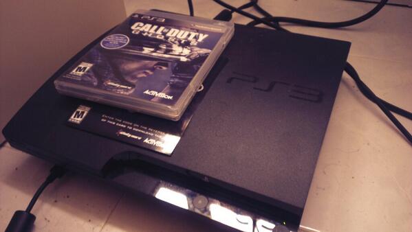 ahmadarifkk's tweet image. #ItsCallOfDutyTime!. All day long yaw !@@#$%