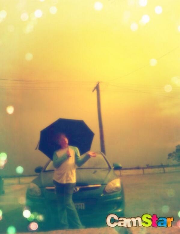 Oh_hey_brandon's tweet photo. #TweetYourLifeInAPicture WOW it's been a rainy day💧 http://t.co/FodGrqpMNN