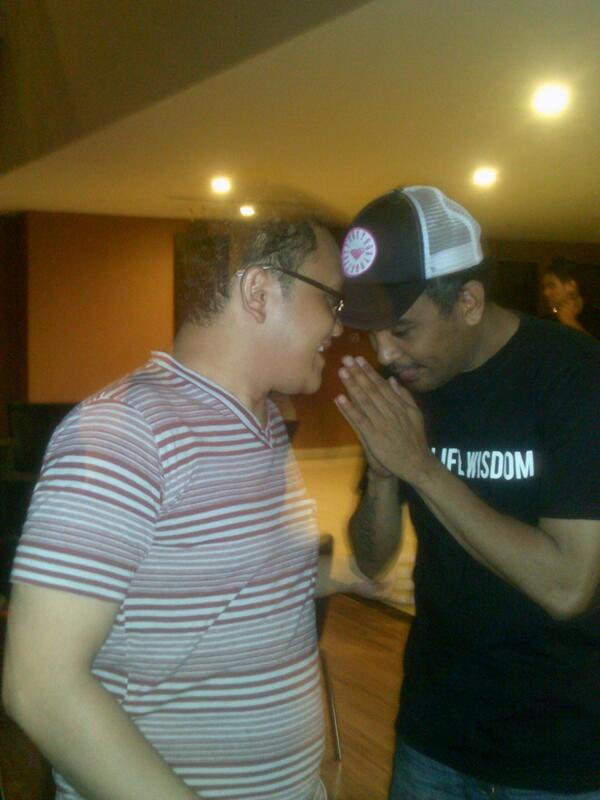 mapemarfel's tweet photo. beliau sangat rendah hati......cc @JuinoRobert http://t.co/Hf9avuCQtb