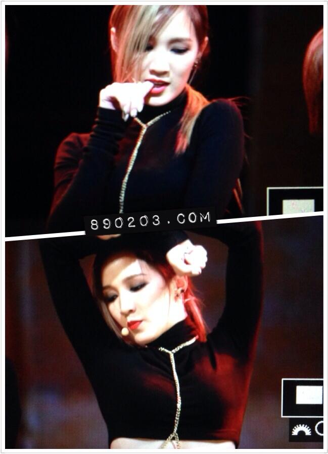 BYdwdijCAAAhZ4S.jpg:large