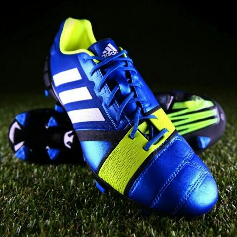 virtualballers's tweet photo. Retweet if you love Adidas Nitrocharge! #PES http://t.co/z7cfS9t3rP
