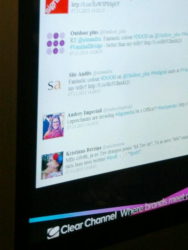 ChaVermeulen's tweet photo. @Karen_Haine Your collegue on our digital screen? http://t.co/qiMmPV2iOl