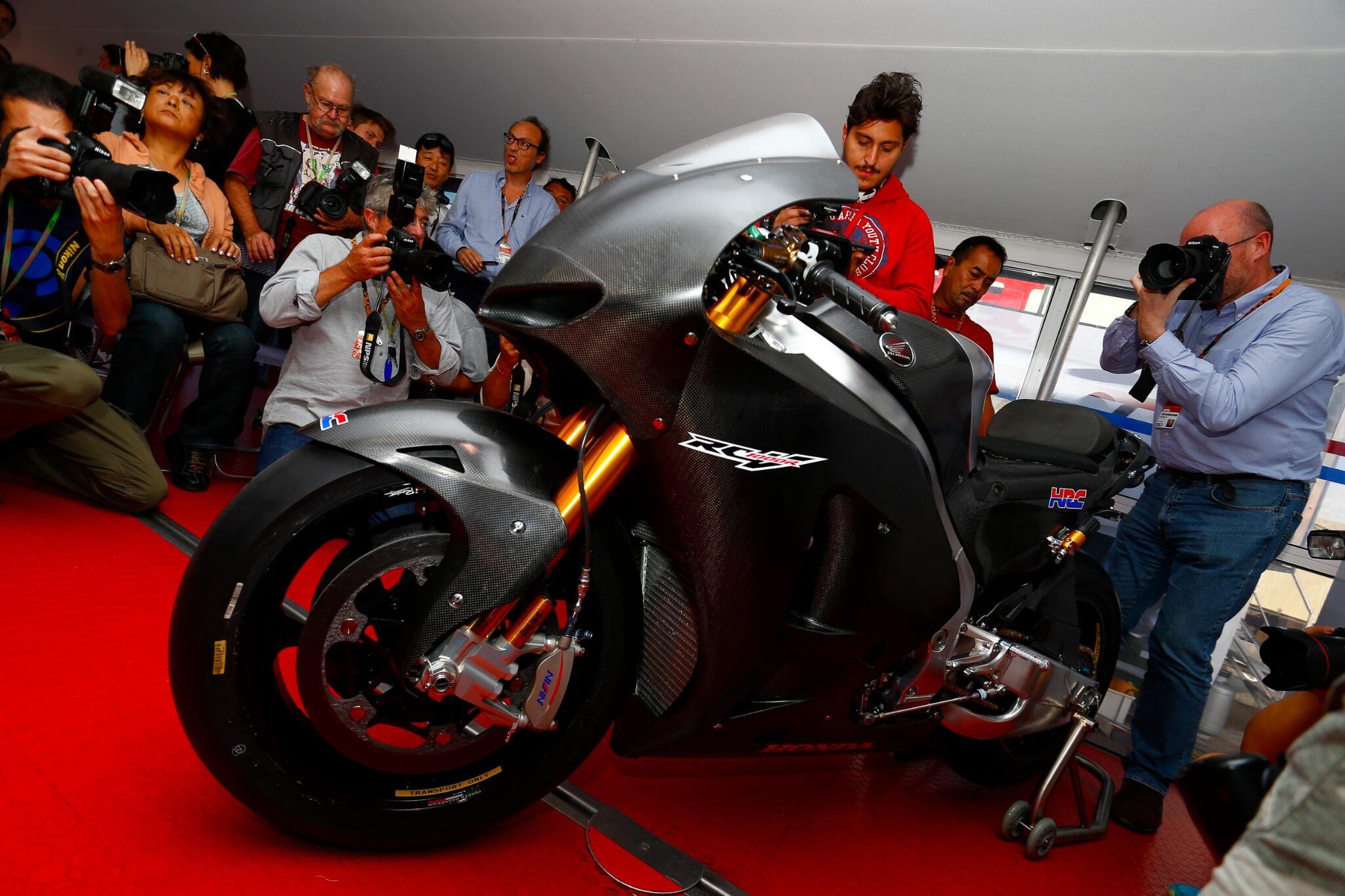 honda rcv 1000