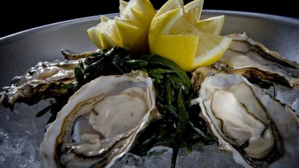 depeerdestal's tweet photo. Deze maand Zeeuwse Creuses in het maandmenu. Ontdek het volledige menu hier: http://t.co/UYldOb0jvp http://t.co/gXt86cFioQ
