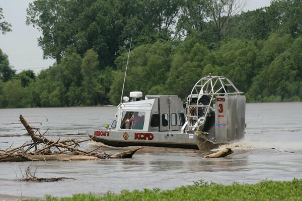 toddackerson's tweet photo. Rescue Division airboat training on the Missouri River next week. http://t.co/iU5iDqA5T0