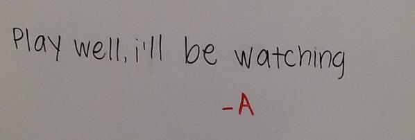 heyitscals's tweet image. 😳 #orchestraproblems #PLL