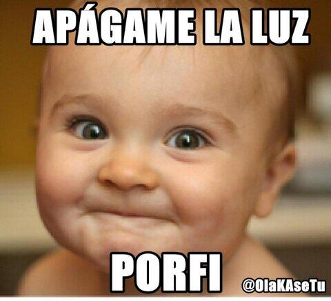 LoMejorDeFB's tweet photo. -¡¡MAMÁAAAAAAAAA SUBEEEEEEEE, CORREEEEEEE, VEEEEEEEEEN!! 
-¿Qué?, ¿qué?, ¿qué pasa? http://t.co/0potEKjto5