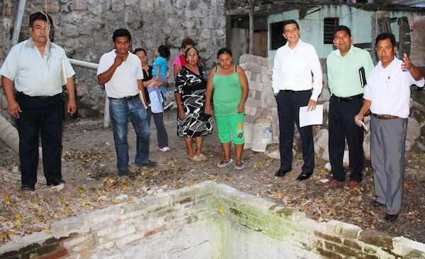 Visita <a href="/ArcosCatalan/">David Catalan-Arcos</a> la col. Alianza Popular, donde se está programando una obra de lavaderos públicos #Chilpancingo