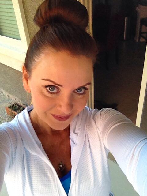Off for an early #GymSession before flying to SFO today! #FitLife http://t.co/VV2N4gnUJK