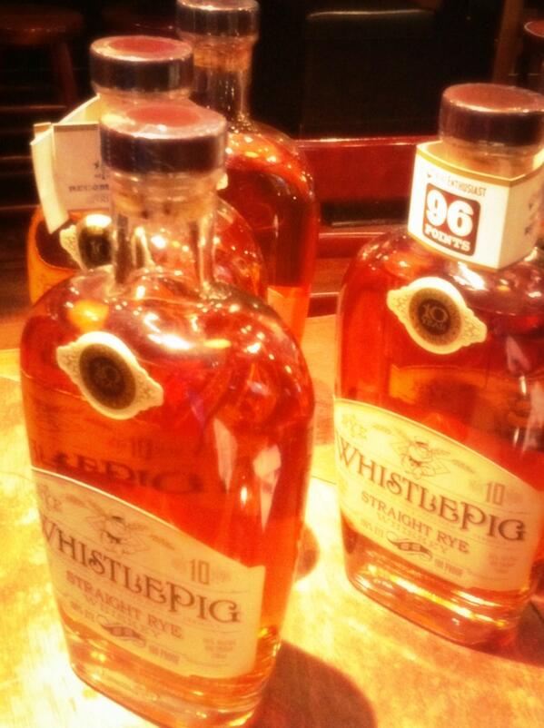 pigNw2nd's tweet photo. Come into the Pig and wet your whistle with a #WhistlePig #Manhattan #pignwhistlenyc http://t.co/0CR1uGTca8