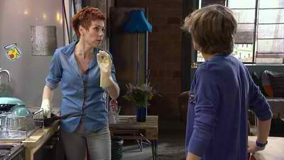 stefankatia's tweet photo. Je regarde l'épisode 2359 de PBLV en augmenté grâce à l'application #pblv+. http://t.co/tBWv4lbi1x