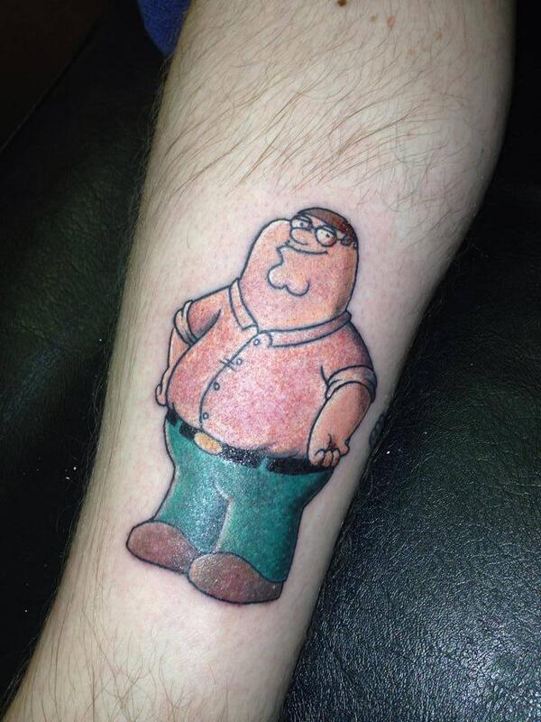 RT @chelsealouiise4: Recent Work: Peter Griffin Tattoo. 