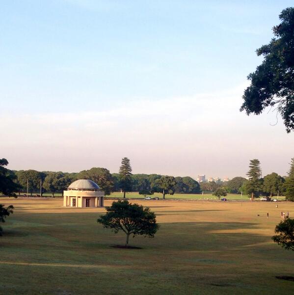 johnhaining's tweet photo. Centennial Park. Not my usual path to  work! #utswalks http://t.co/g2TGhdZhGt