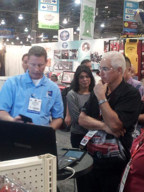 BoltOnTech's tweet image. Crowds are gathering again. Find out why #MobileManagerPro is so important. #AAPEX2013 - #SEMASHOW