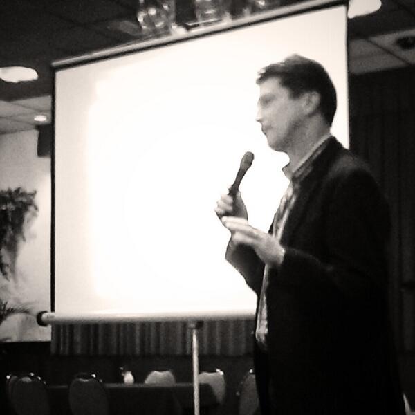 Najaarsledenvergadering #KWPN regio #Drenthe, nu presentatie #genoomselectie; hoe denkt u daar eigenlijk over? #dtv