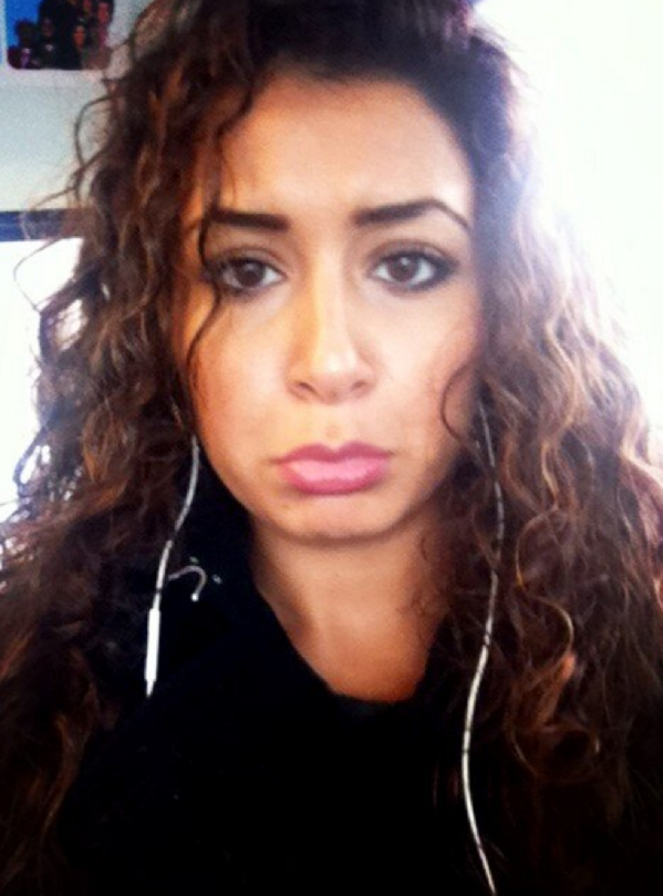 crownjulez's tweet photo. why you rain on me???? http://t.co/hl03sPzBLz