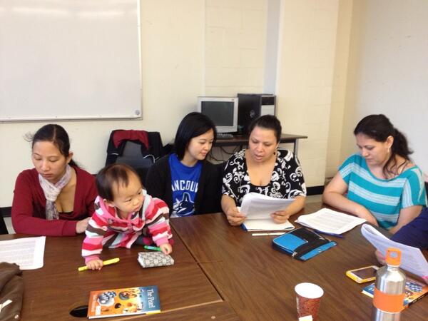 Monahan27's tweet photo. Lovin' CFEC, great Canuck initiative to donate 130 Canuck employees time today. #live2give http://t.co/udEJjHc6Bn