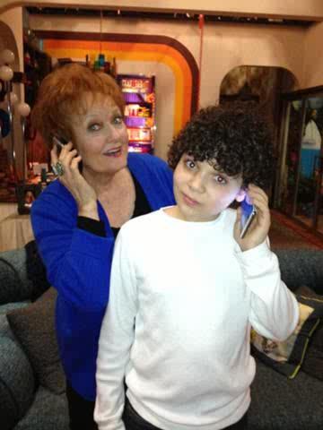 Teaching Nona how to use a cell phone <a href="/MeNonaValentine/">Nona Valentine</a>