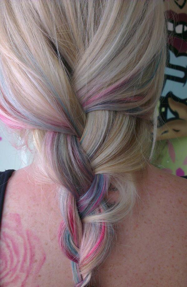 CreativeCutz's tweet photo. Bit of a different Dip Dye ... :) http://t.co/syIf4XjEZZ