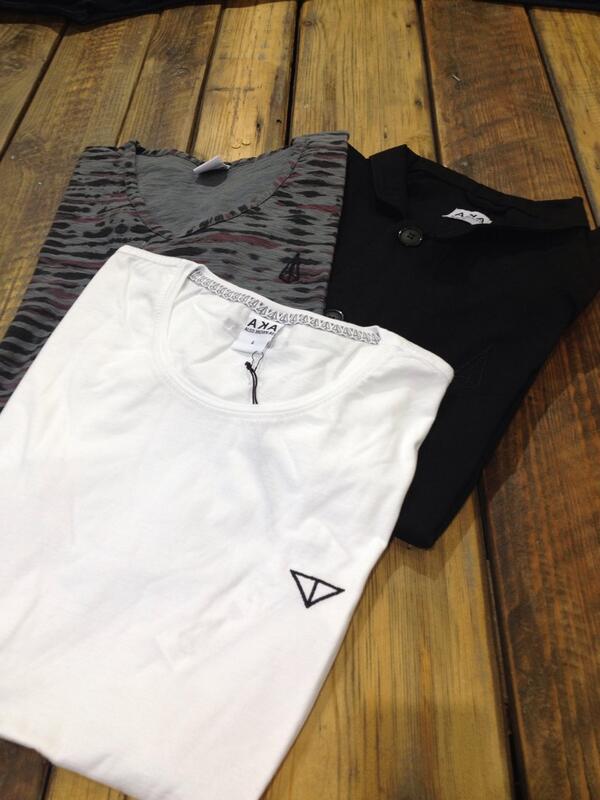 fallenherostore's tweet image. COMPETITION! RT for your chance to win this @AKAClothing bundle worth over £100! Size L! Winner picked Monday 10am!