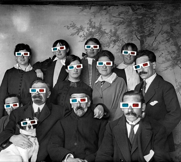 Hasta el 1 de diciembre, si vienes a #bilbao vas a necesitas gafas... goo.gl/6Iws0V #bilbaoestereoscopico