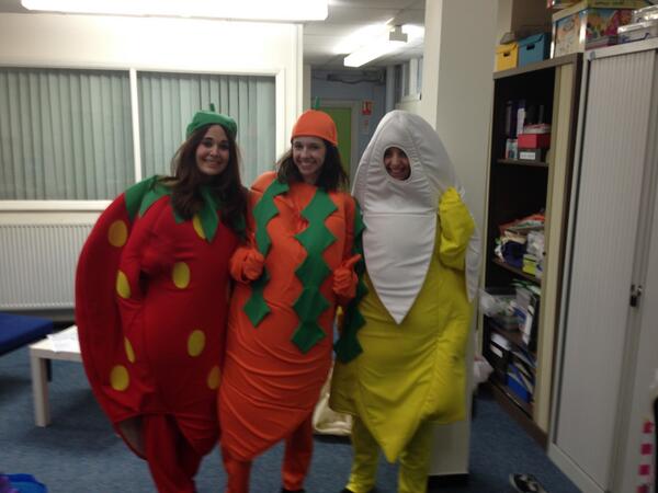 Our Family Impact team are on a mission to promote healthy eating to people using their service... #dedication