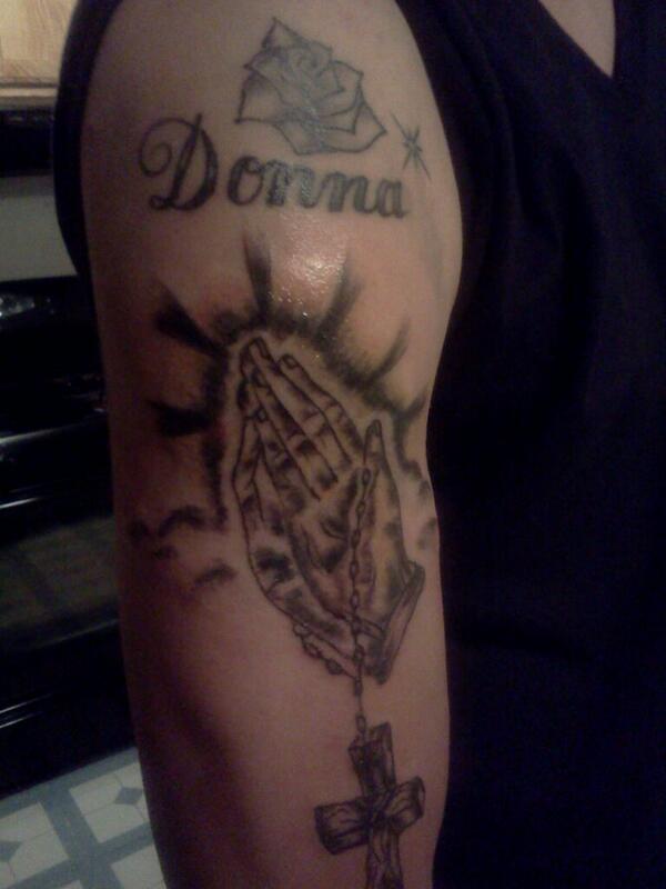 B. Longearth tweet media