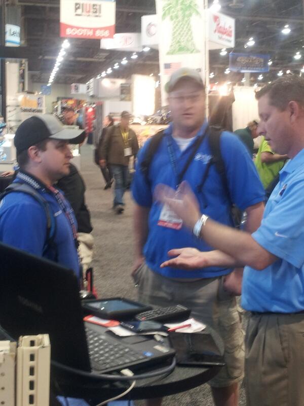 BoltOnTech's tweet image. When you're hot, you're hot... and #MobileManagerPro was on fire at #AAPEX2013 / #SEMAShow. Contact us to stay warm!