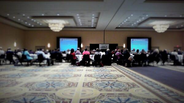 lindsey0427's tweet photo. @lindsey0427 keynote #aaacetweet http://t.co/06KXnTrQP5