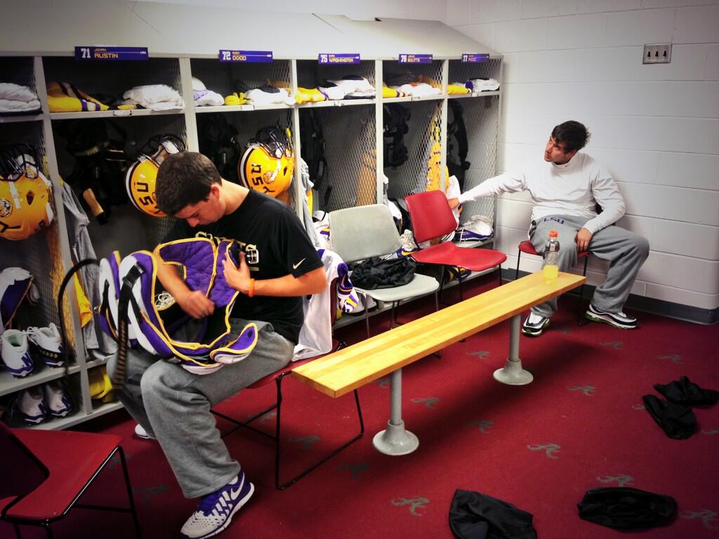 BYkJ07fCUAAxtOL.jpg:large