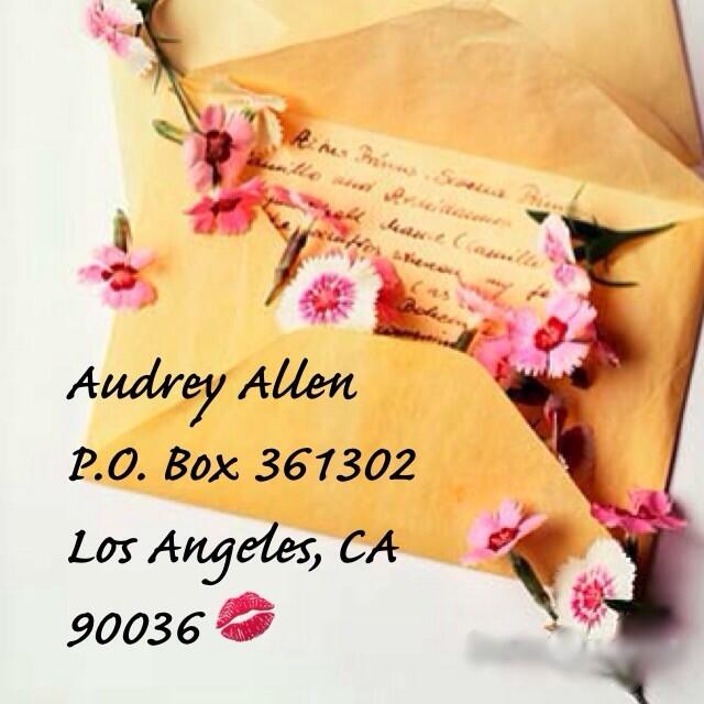 YAY! I FINALLY have fan mail address!!!
 ??
I can't wait to start receiving your letters and signing