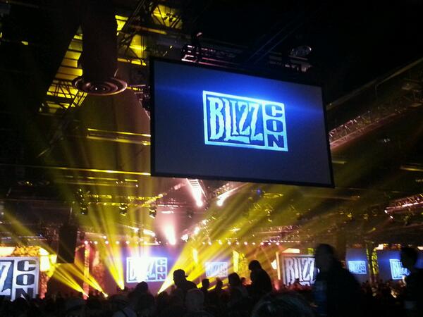 AngryTone's tweet photo. Yay! #Blizzcon http://t.co/RbsHO3rKxG
