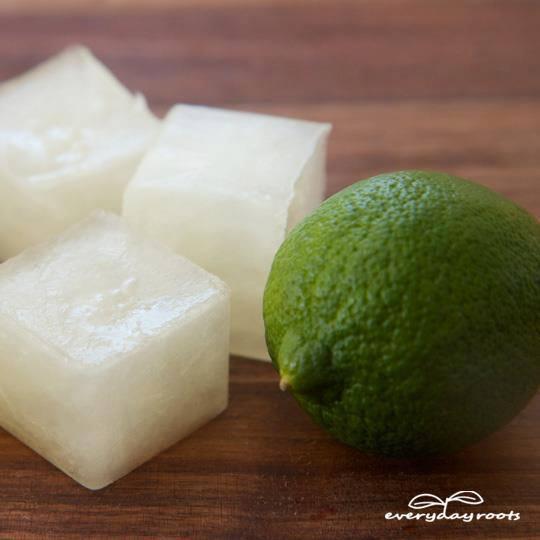 everydayroots's tweet photo. How to Make Electrolyte Ice Cubes for Nausea, Upset Stomach &amp; Morning Sickness. http://t.co/zHenCVfGoL http://t.co/tYFJgLdZu3