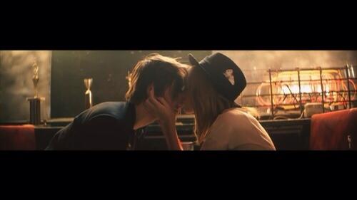 I know trouble. Тейлор свифт трабл. Taylor swift i knew you were trouble обложка. Trouble trouble trouble taylor swift. Taylor swift: i knew you were trouble фильм 2012.