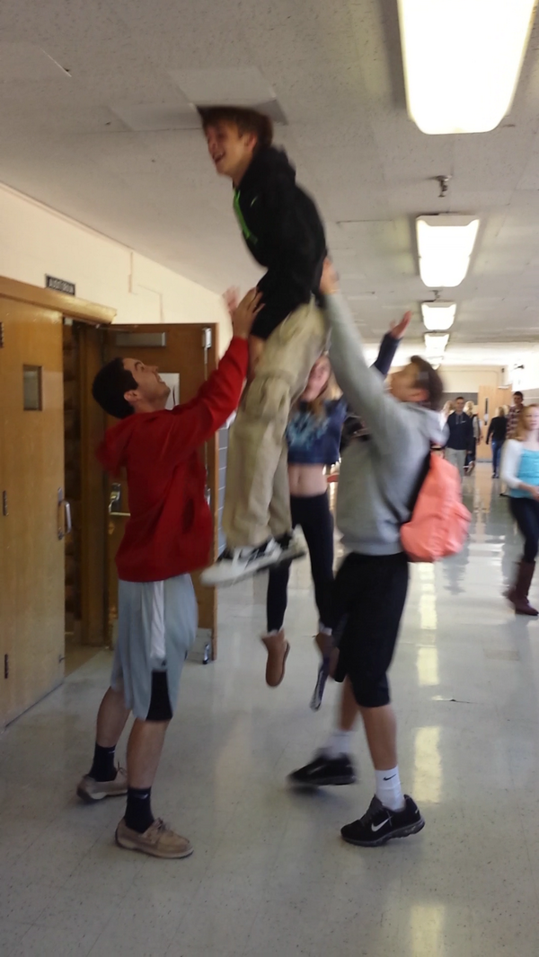 TheRealNeil2's tweet photo. Bro im so done hahahahahahaha @MATY_DA_CREATOR @ShawnUtecht http://t.co/eMMHNNc3bF