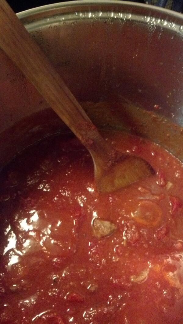 brooklynkitchen's tweet photo. Chili... Chili... Chili... http://t.co/d3j0j46xBI