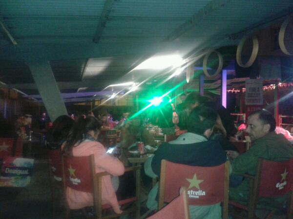 Les_Olles's tweet photo. És bestial! Ambient, música, teca, begudes... #afterREC #BarLevis #REC08 #Igualada http://t.co/vMfQjZTZuM