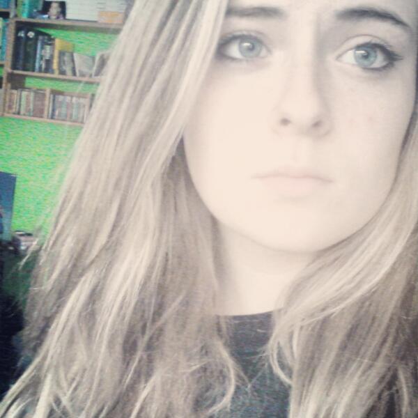 Louisaa_prin's tweet photo. Kiik me :)
Louisaa_prin
Instagram: Louisa_miep
It's a boring friday evening :( http://t.co/exHtvEcnoo