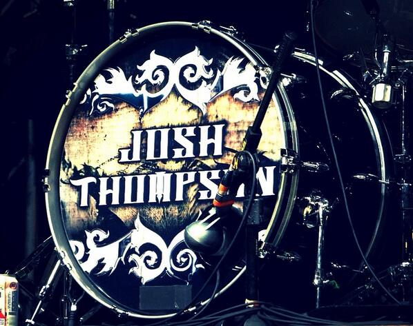 Finesse522's tweet image. "@TheJoshThompson: Gearing up for Tupelo’s @BCSARENA tonite. Who's ready? #OffTheBeatenPathTour http://t.co/sYPmQR9eNi" Woohoo!