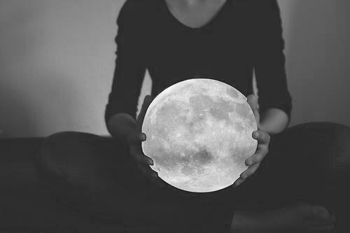 bondar_yulia's tweet image. #day1 #ItIsSimple I love the night