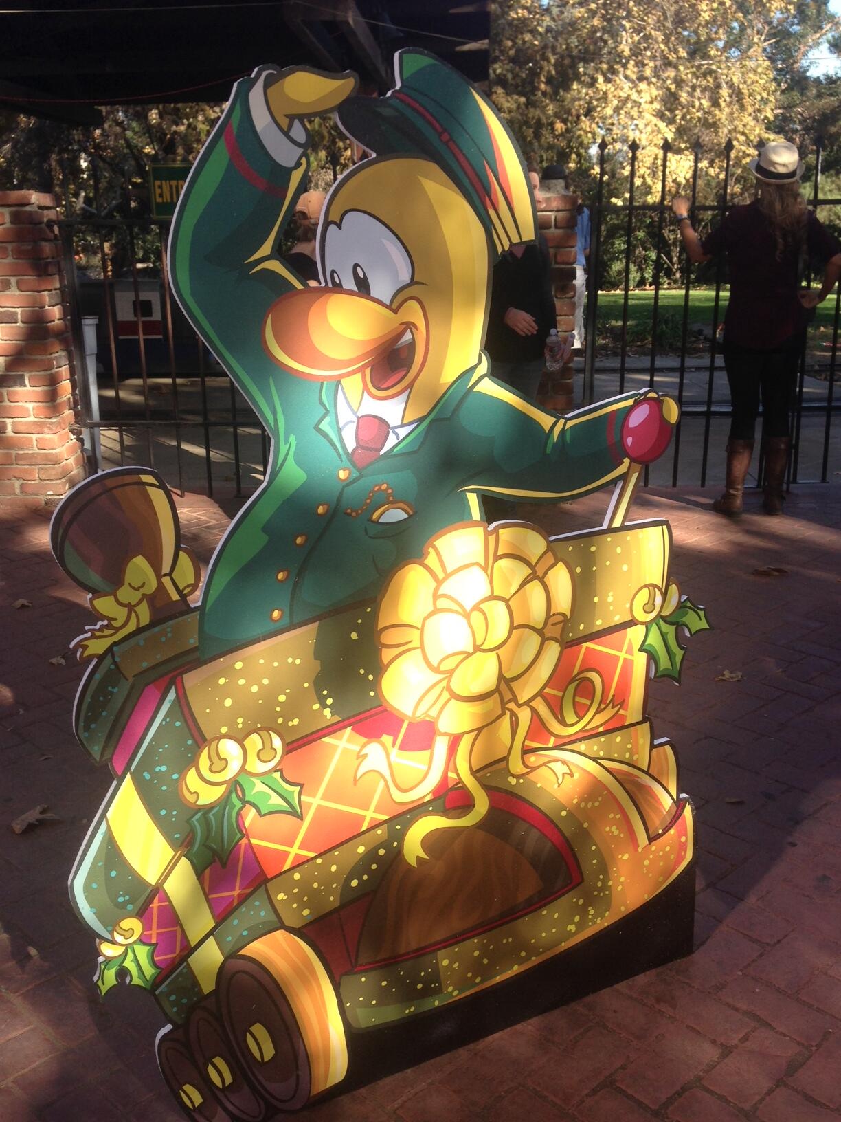 Embedded image permalink