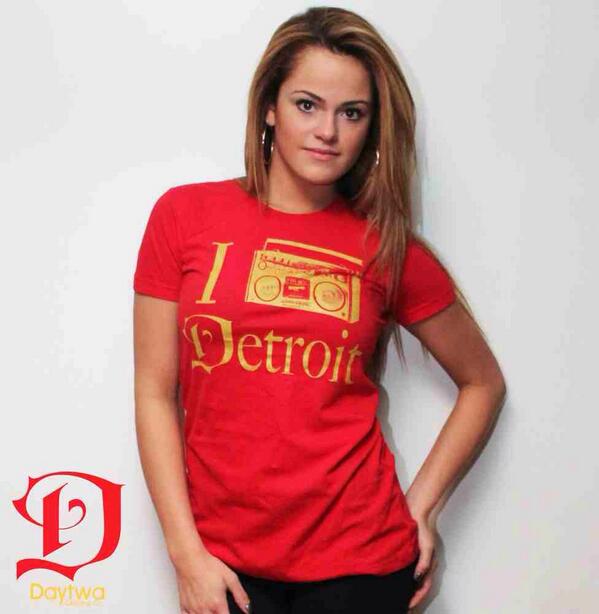 Daytwa's tweet photo. Rt for your chance to win our boombox tee! Contest ends Monday. One lucky person will be picked to win! #detroit http://t.co/jhsfmp3ahV