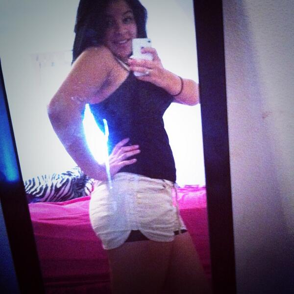 princessjaimiee's tweet image. But I sho do miss lookin this good #dirtymirror #andall