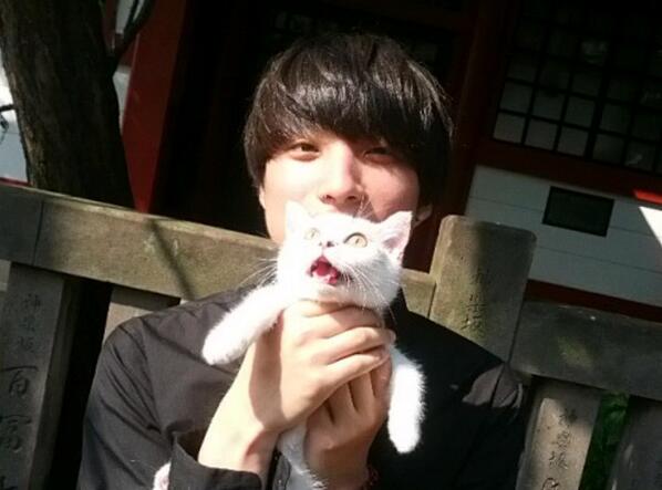 世界観先生愛愛愛愛愛してない訳ない無い無い無い無い無いけどさ