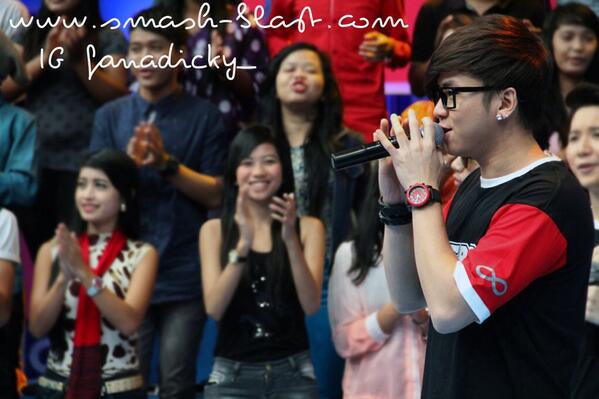 fanadickyprsty_'s tweet photo. @rafaell_16 at Dahsyat RCTI (21-Oct-2013) http://t.co/uVU3DOBrcC